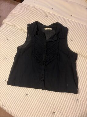 We The Free Black Sheer Ruffled Button-Front Sleeveless Blouse